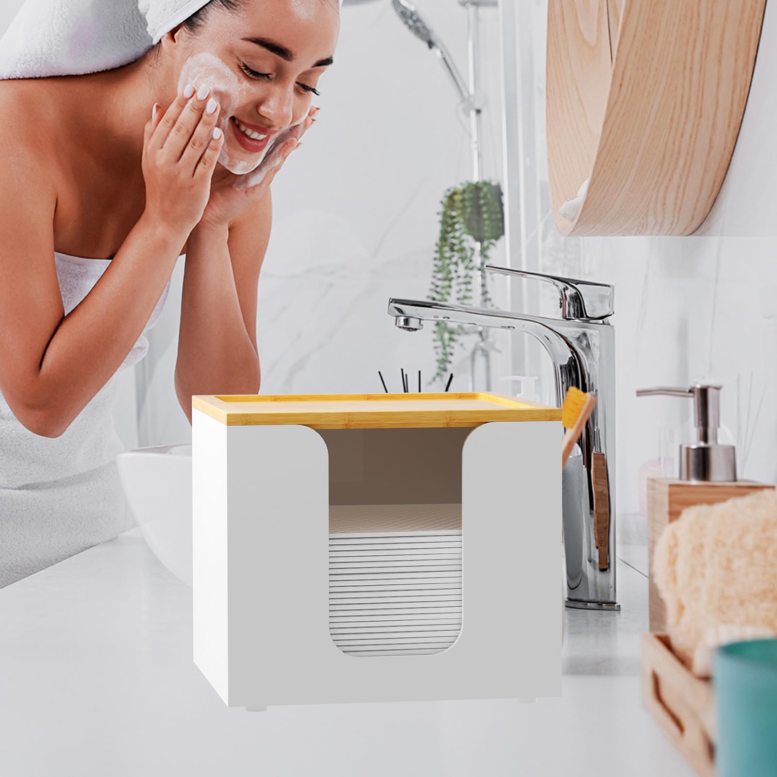 Design élégant VITVITI adapté au bain et vanity.