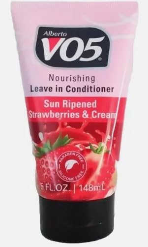 Bouteille VO5, soin sans rinage nourrissant, démêle et adoucit les cheveux, parfum fraises.