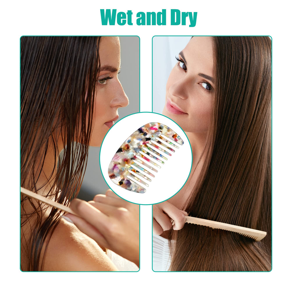 VOCOSTE Mini Peigne Dents Larges: pratique sur cheveux mouillés ou secs.
