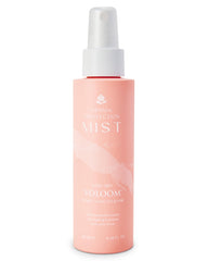VOLOOM brume-protection thermique légère prête à vaporiser pour des cheveux soyeux.