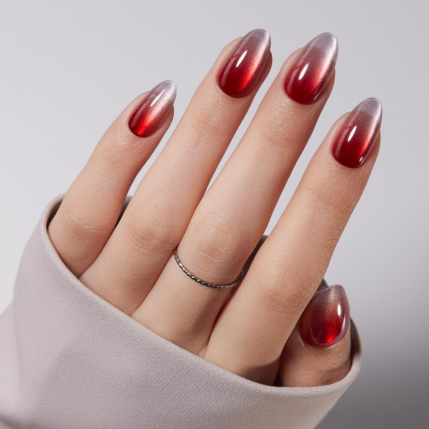 VSALON colle UV incluse, fixation rapide et durable des ongles presse.