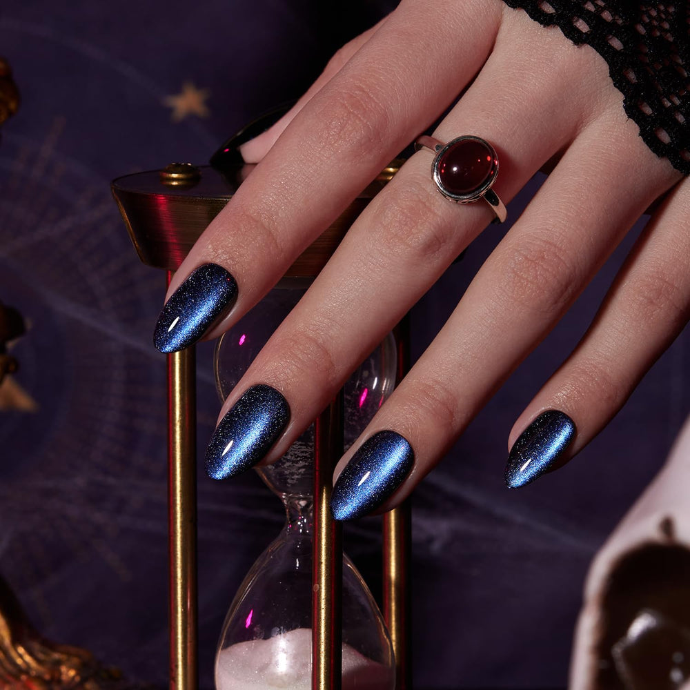 VSALON fini bleu cat-eye pour un look chic et maîtrisé.