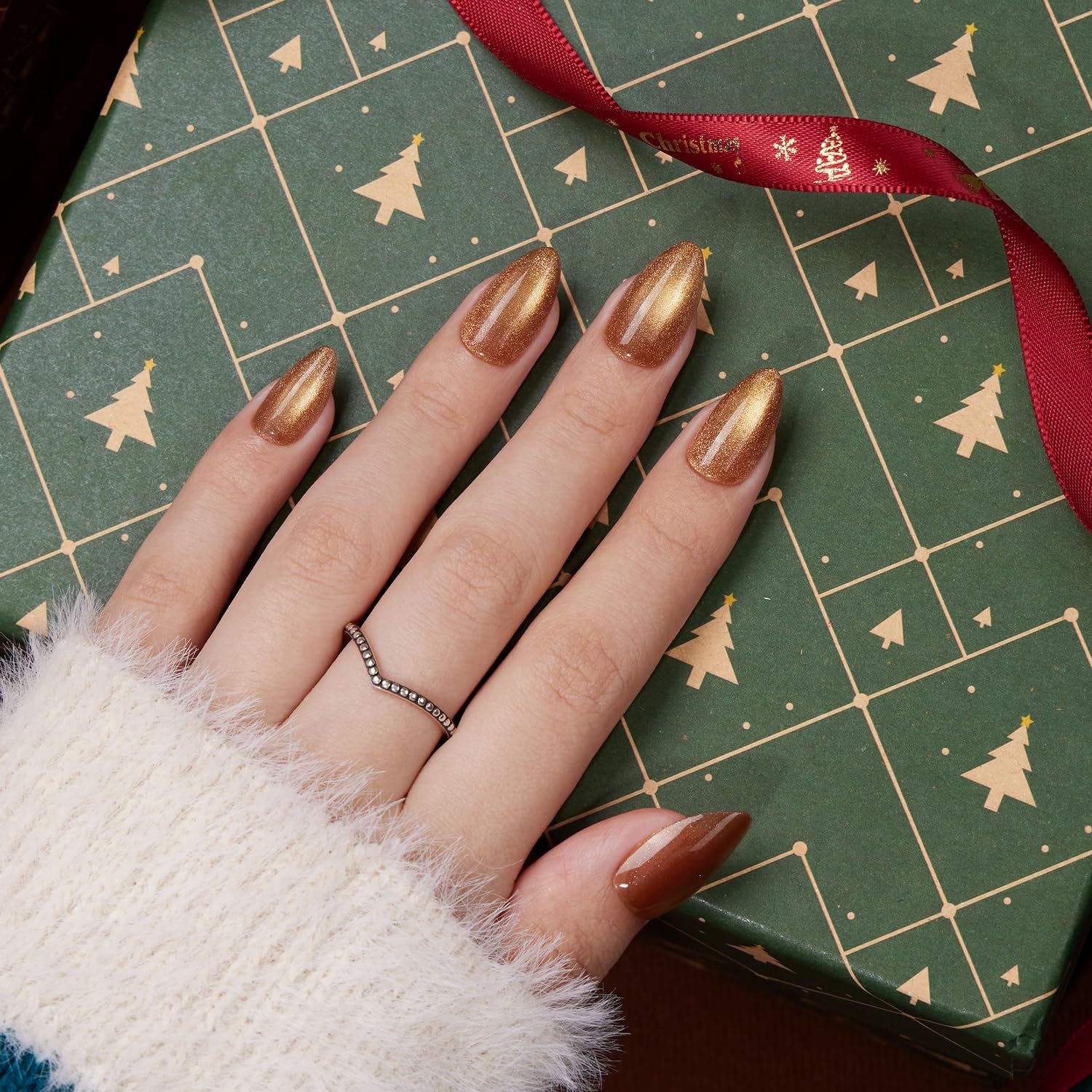 VSALON ajustement ergonomique, s adapte parfaitement à vos ongles.