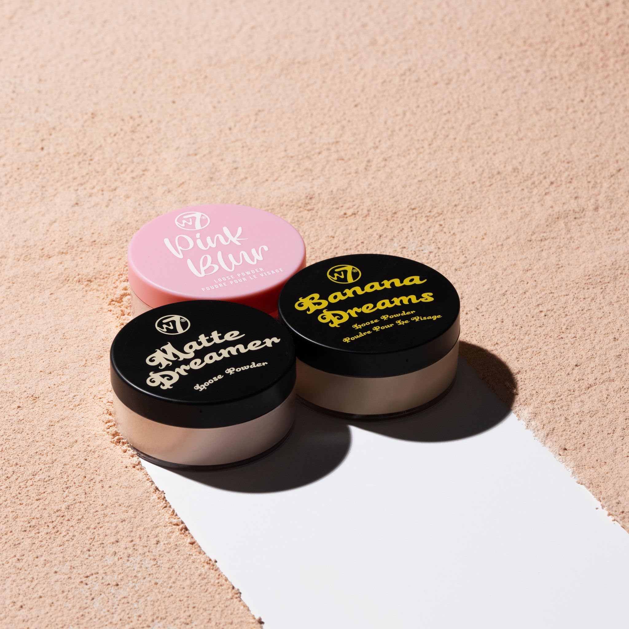 Usage quotidien W7 Trio, convient à toutes les carnations et types de peau.
