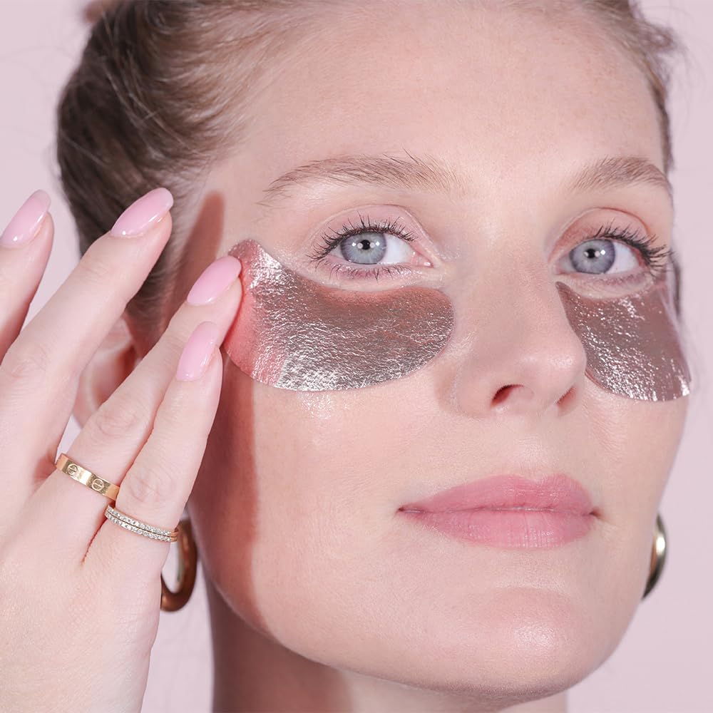 Utilisation matin et soir avec Wander Beauty Baggage Claim pour plus d’éclat.