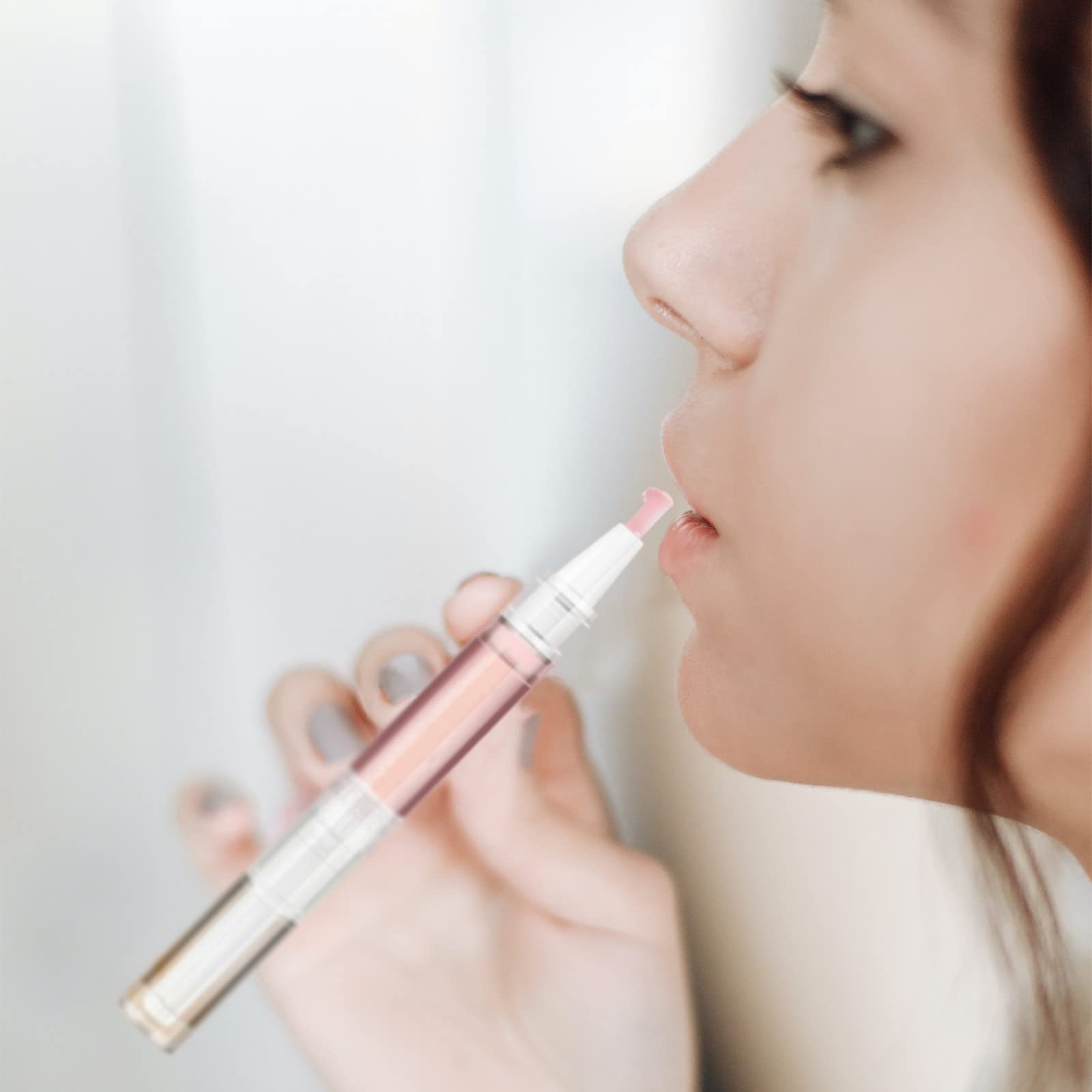 WEBBYBEAR usages variés: huile, gloss, parfum; polyvalence pratique au quotidien.