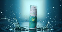WEBE Sérum Éclat Mucin Escargot sur étiquette présentant les ingrédients hydratants.