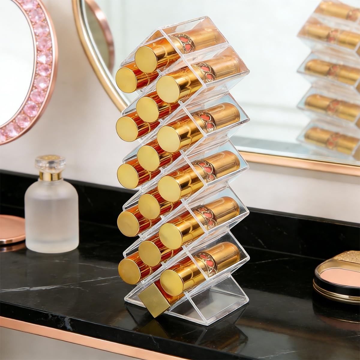 WECHENG organisateur lipsticks en acrylique poisson, présentation élégante sur vanity.