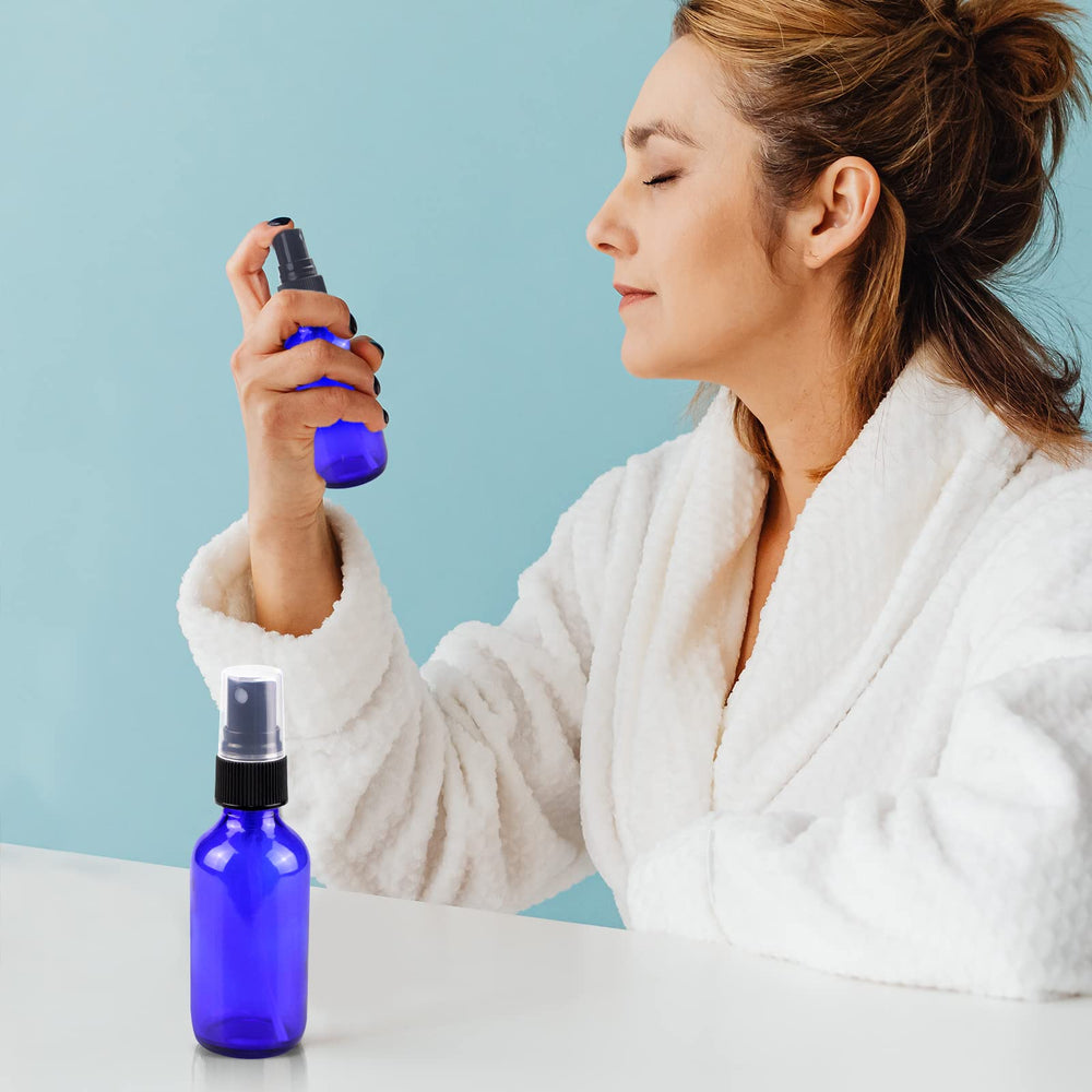 Wedama bouteille bleue pour plantes, brume douce et pratique.