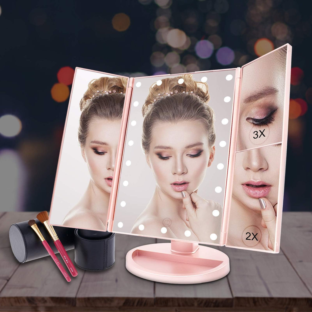 Miroir WEILY design à trois volets, portable et pratique.
