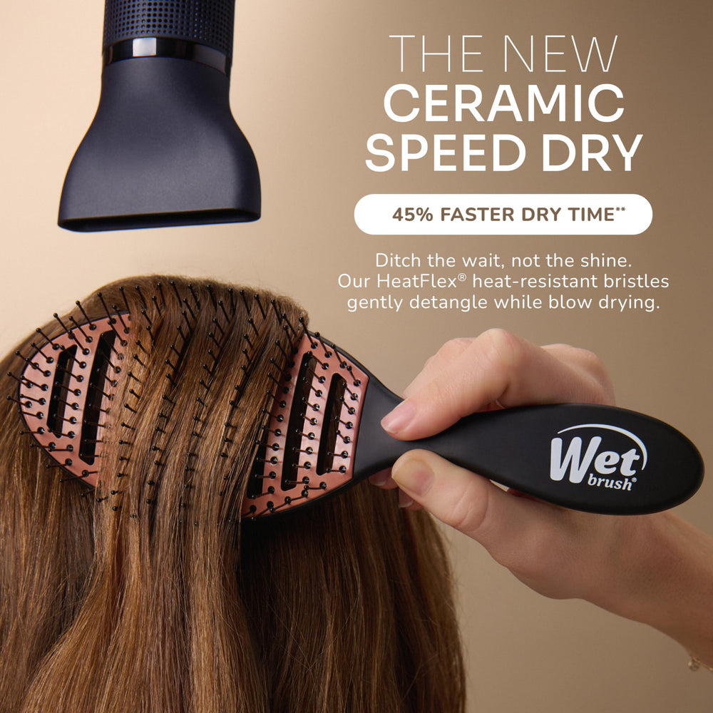 Wet Brush Ceramic Speed Dry, brins HeatFlex démêlent en douceur.