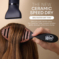 Wet Brush Ceramic Speed Dry, brins HeatFlex démêlent en douceur.