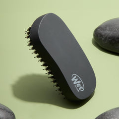Wet Brush Shine Enhancer avec poils IntelliFlex démêlage fluide et contrôle des frisottis