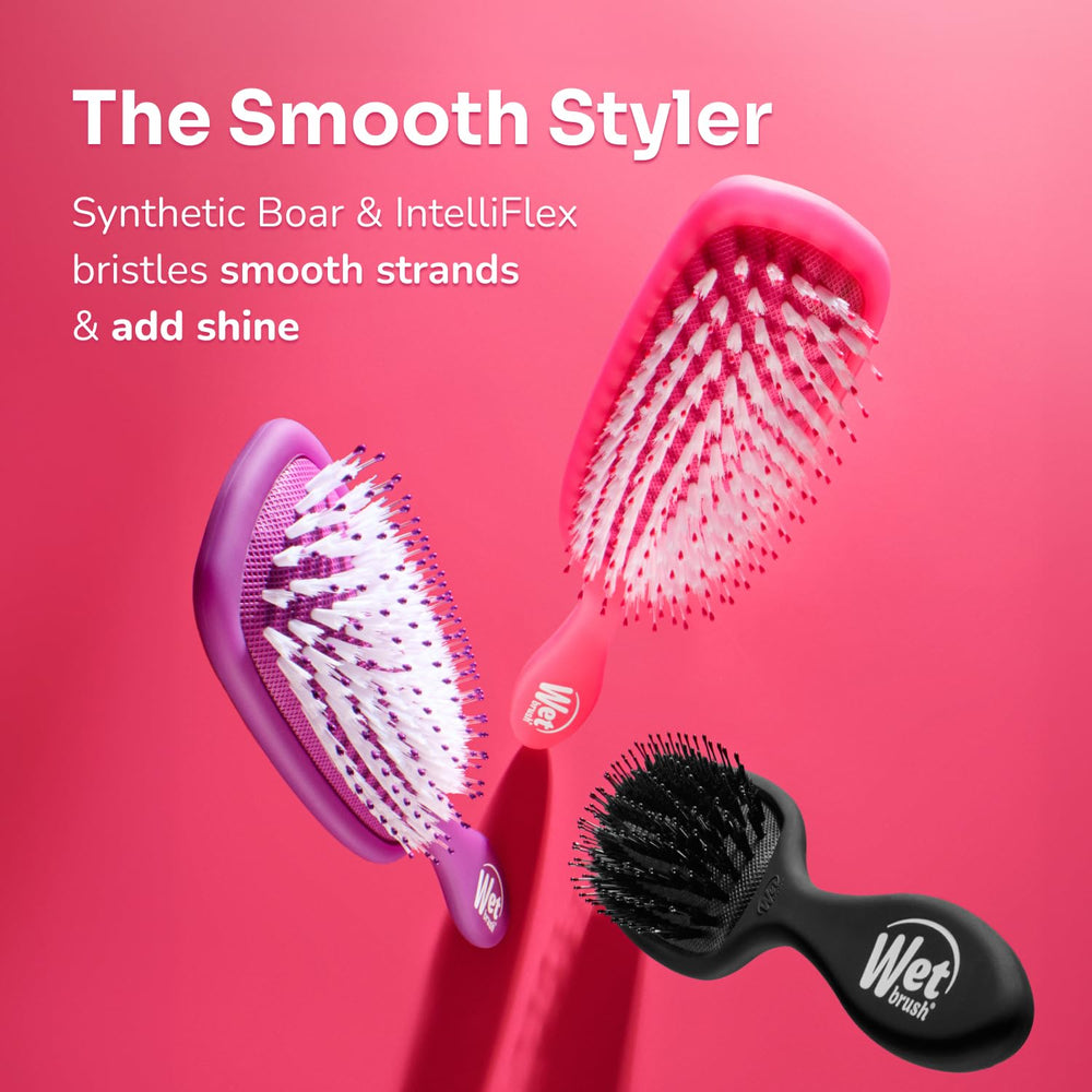 Wet Brush Shine Enhancer, accessoire quotidien rose pour un look soigné.