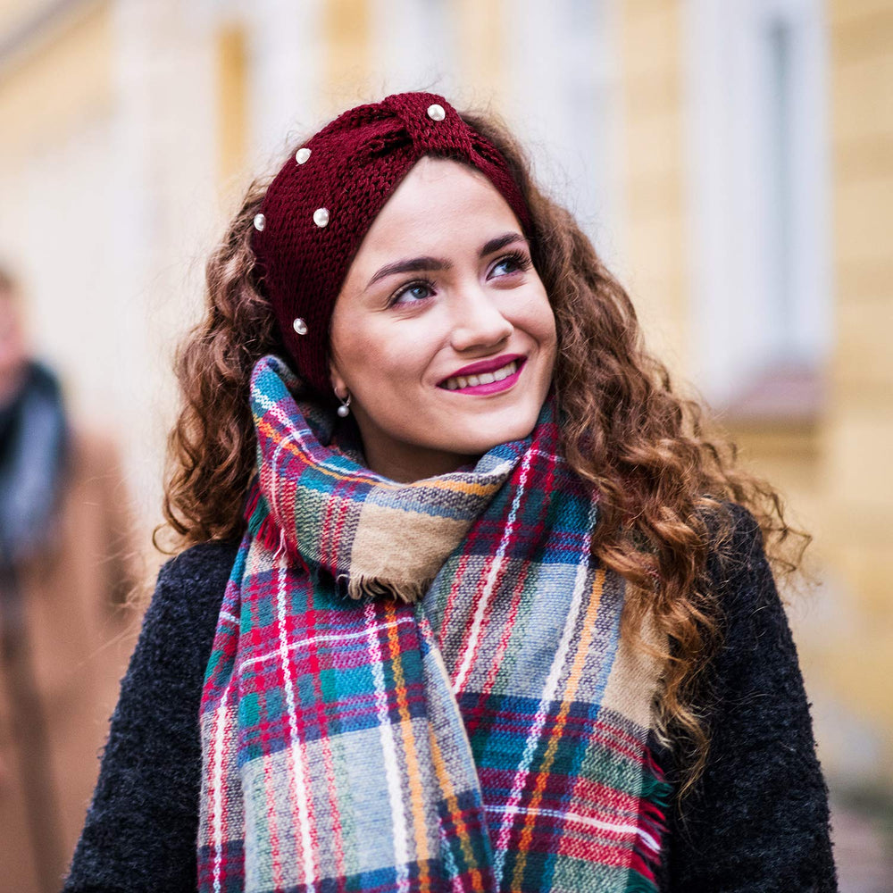 Whaline bandeau perlé crochet, éclat subtil et touche féminine