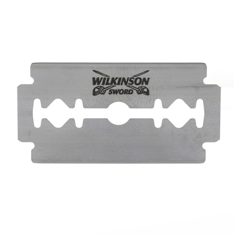 Détail des lames Wilkinson Sword Classic DE: tranchant net et précis.