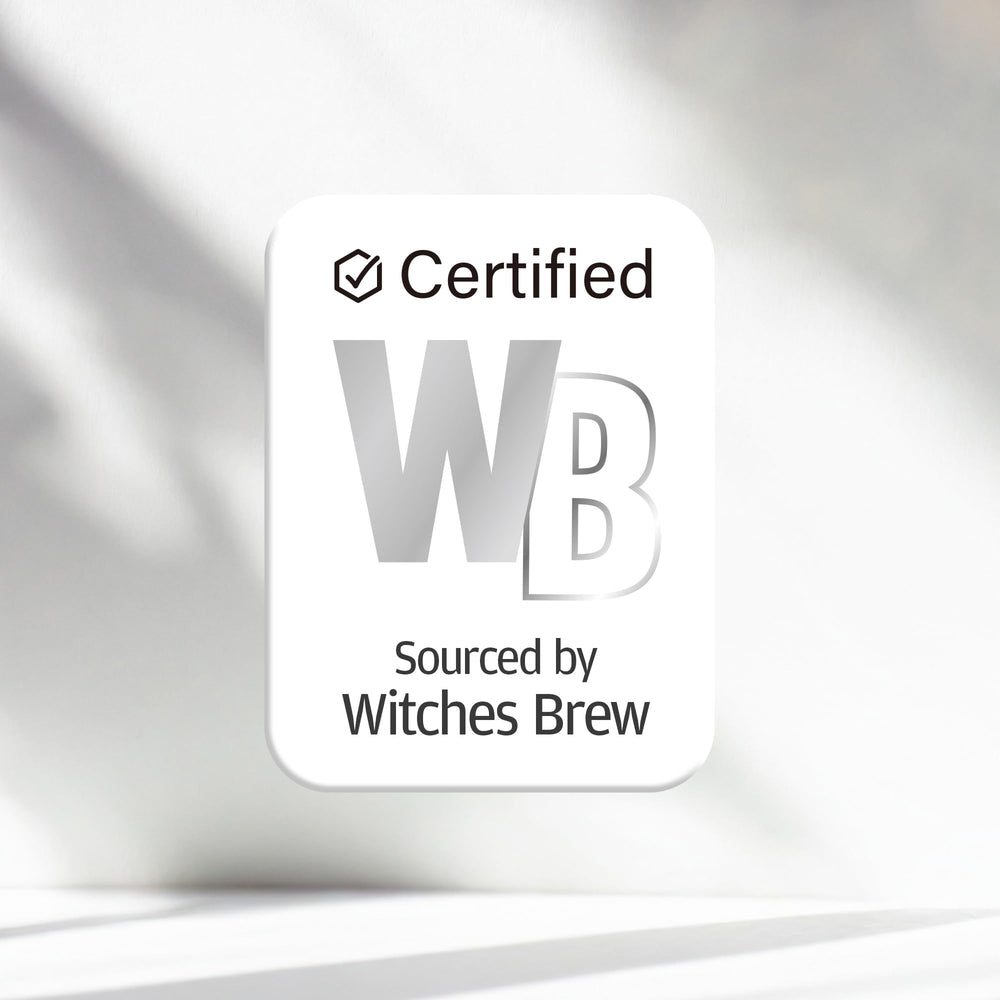 Application rituelle visage avec Volufiline Witches Brew