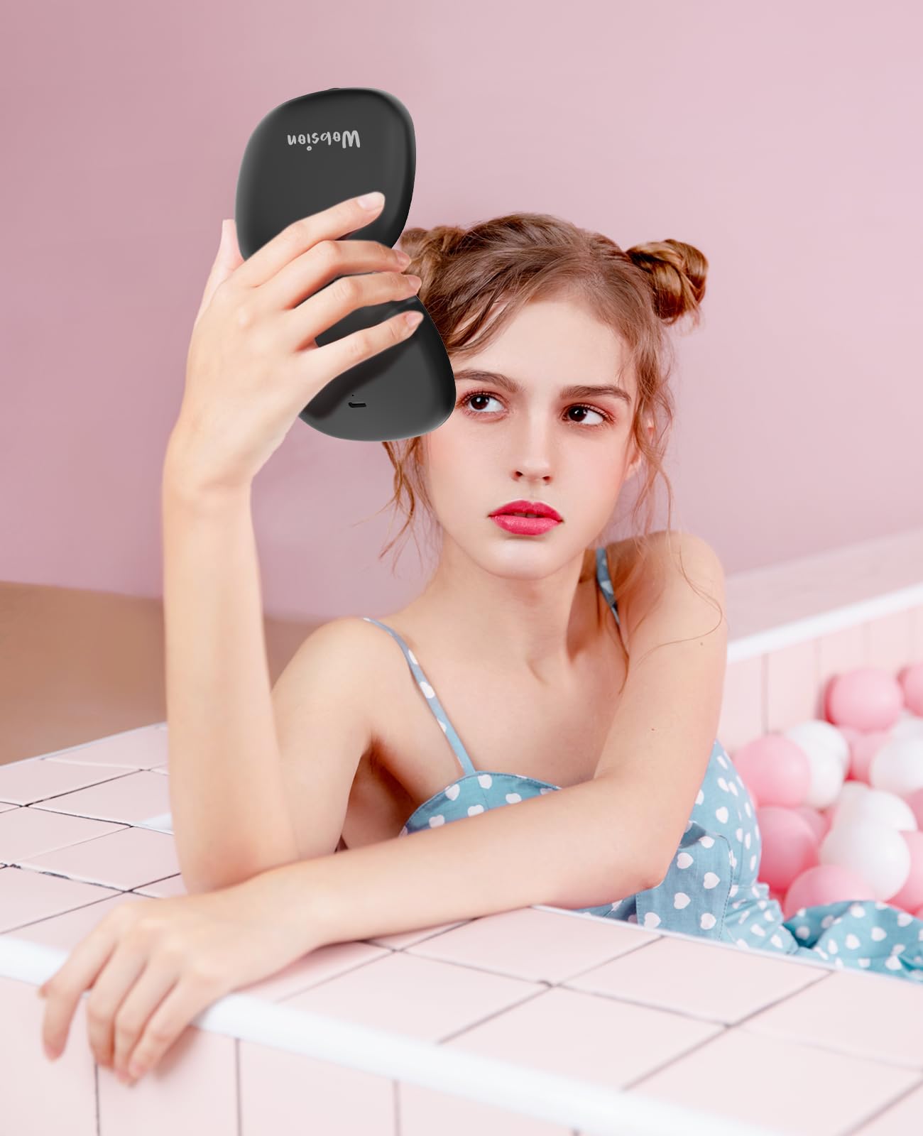 Miroir WOBSION design noir compact, parfait en voyage.