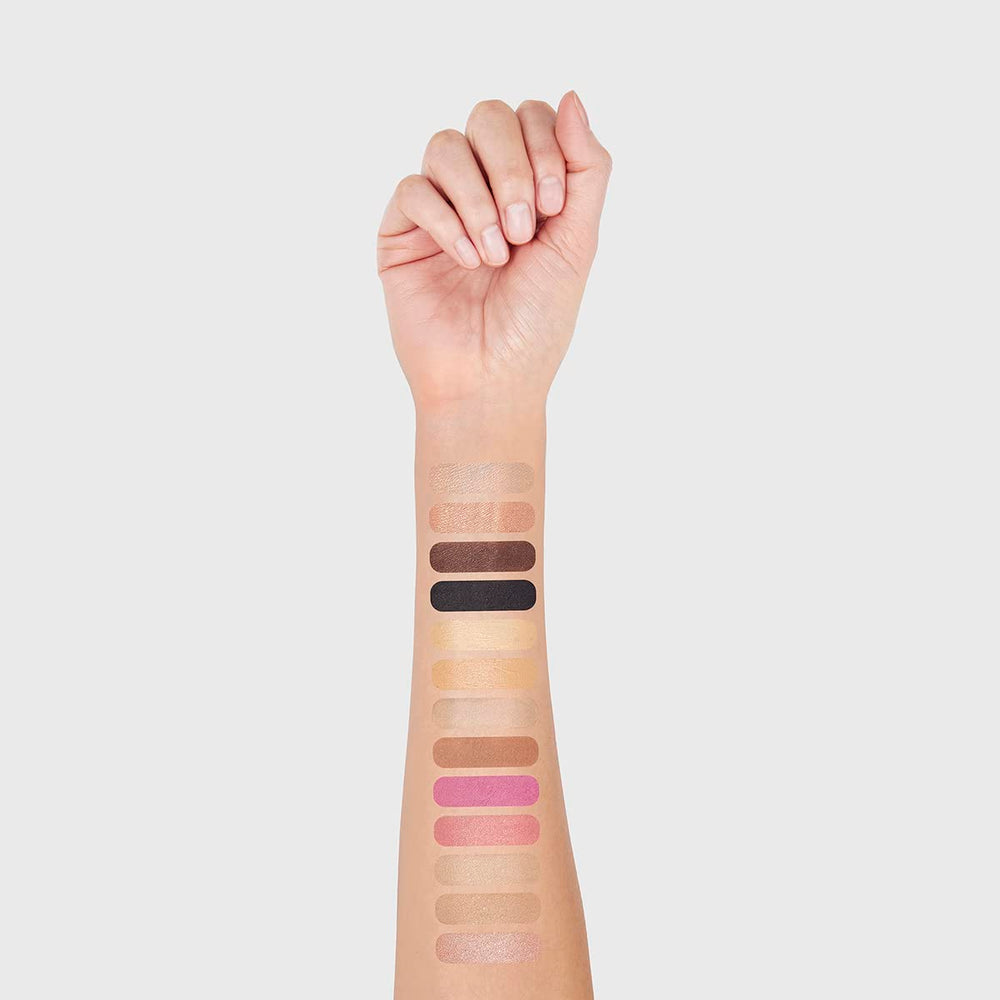Woosh Beauty lumineur scintillant, touche finale lumineuse.