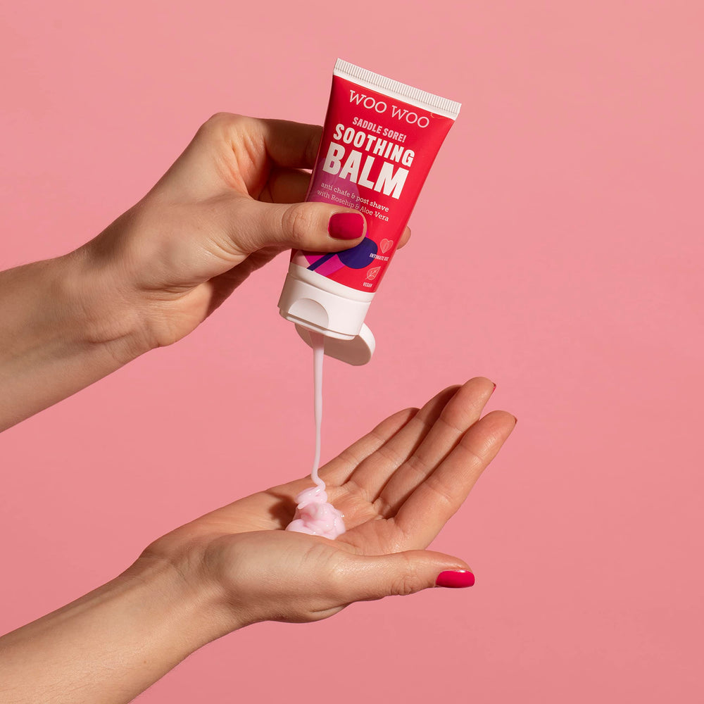 WOOWOO baume à base d'huile de rose-musquée et aloe pour peau sensible.