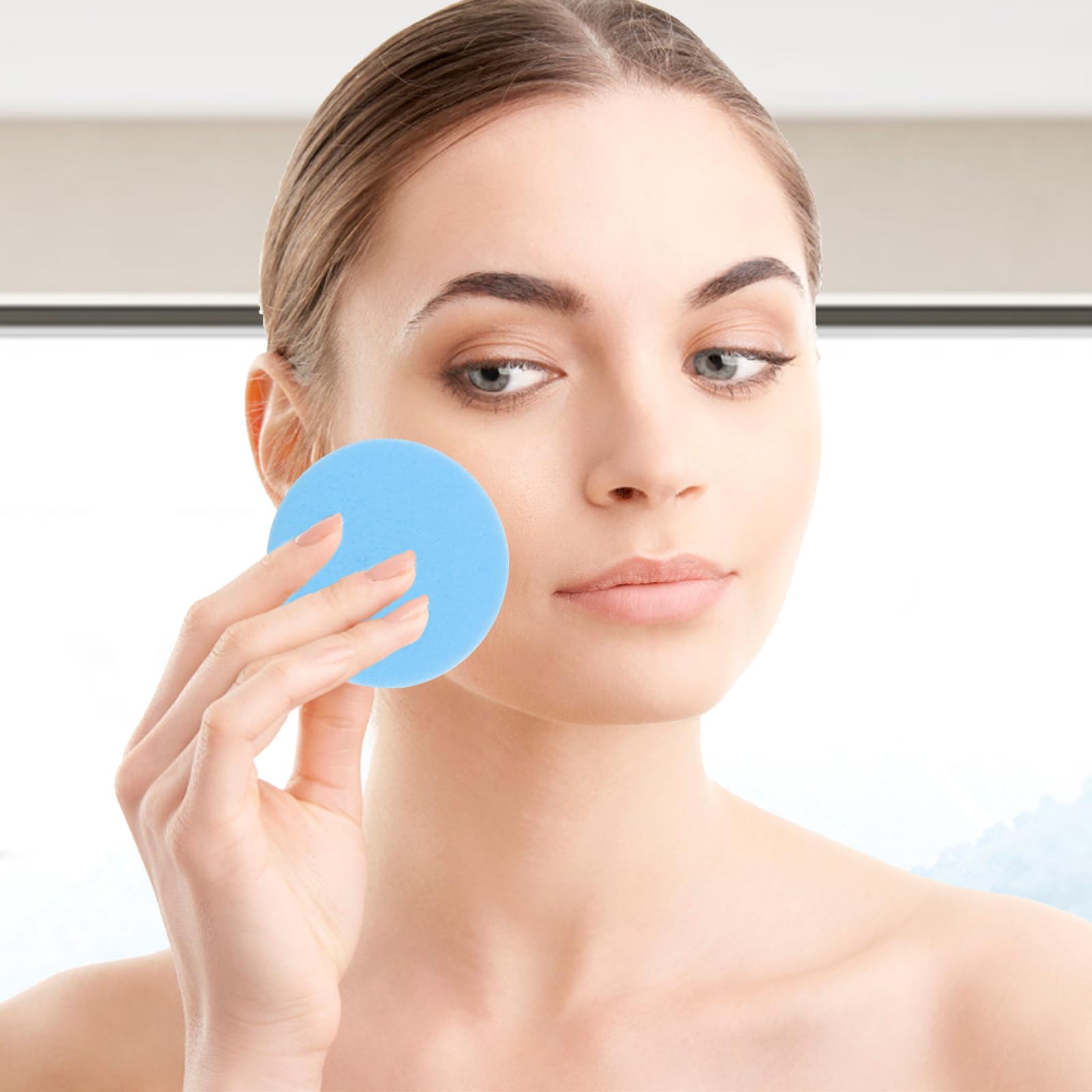 Éponges faciales WORFACE compactes et portables pour voyage et sac à main.