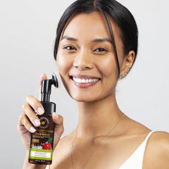 WOW Skin Science ingrédients naturels acv aloe et vitamines nourrissent la peau.