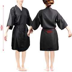 Cape en nylon doux WuWEOT protège vêtements des éclaboussures et cheveux.