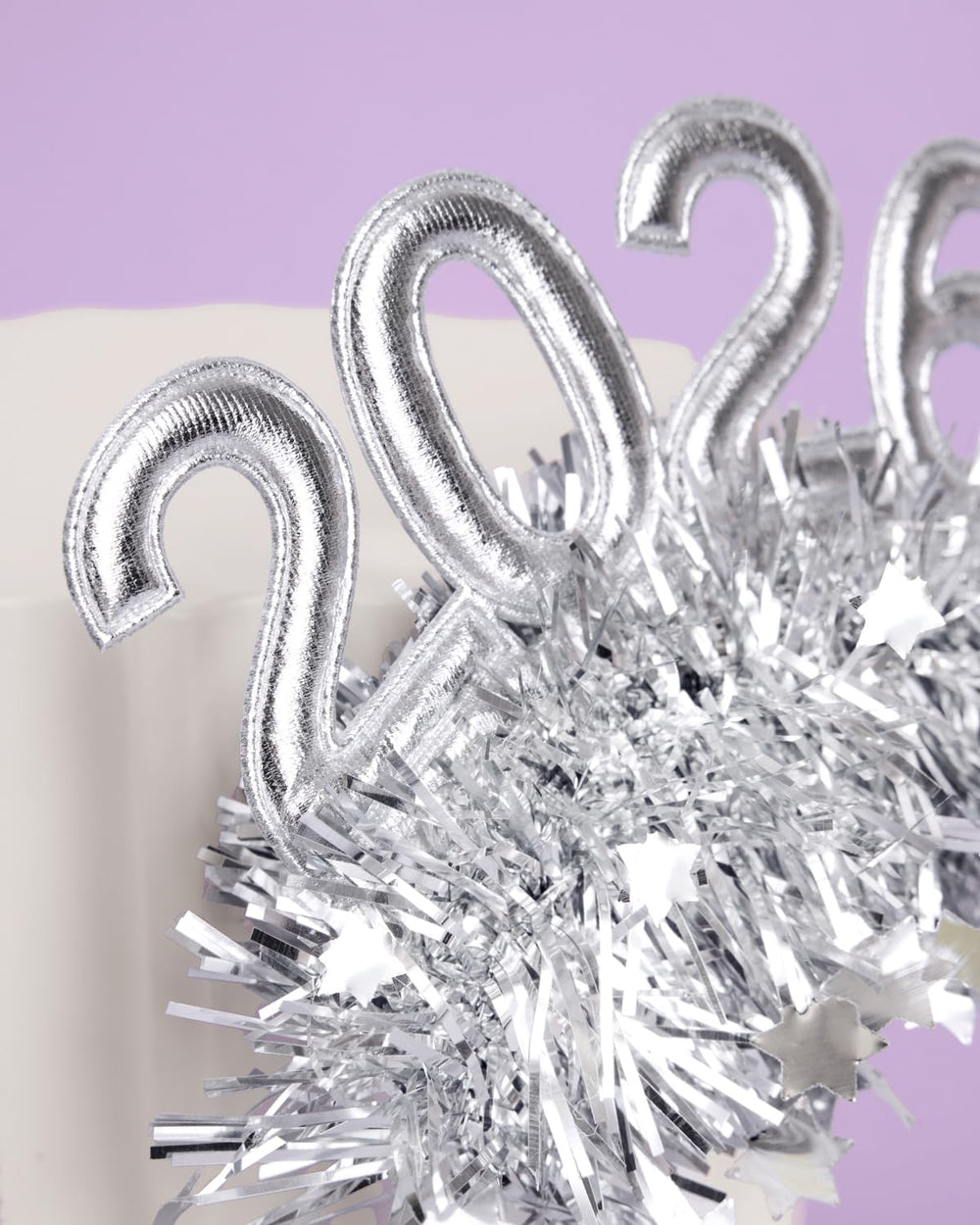 Bandeau xo-fetti argent 2026 a double face, paillettes pour un look glamour sous tous les angles.