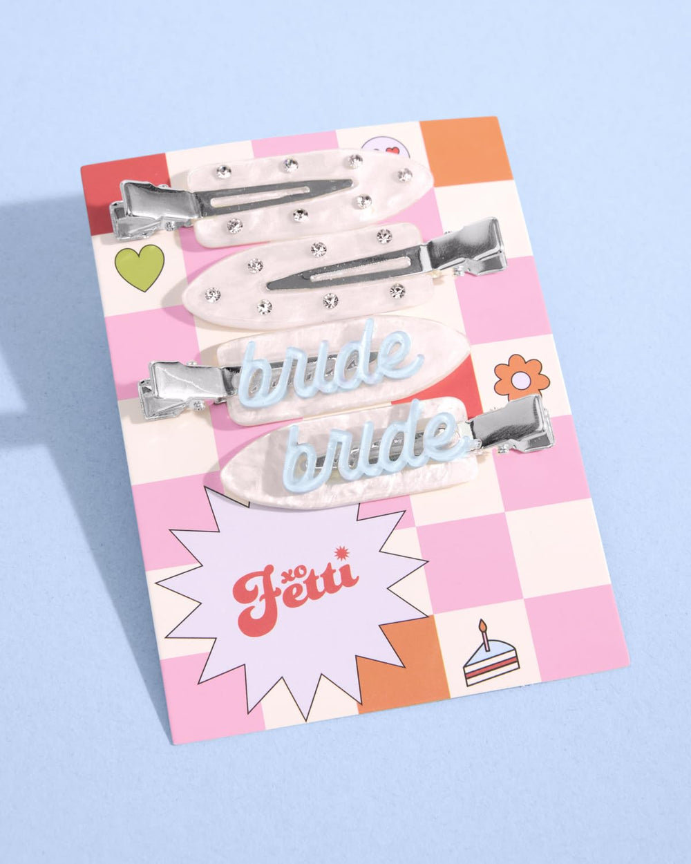 Accessoire compact se glissant facilement dans sac ou pochette.