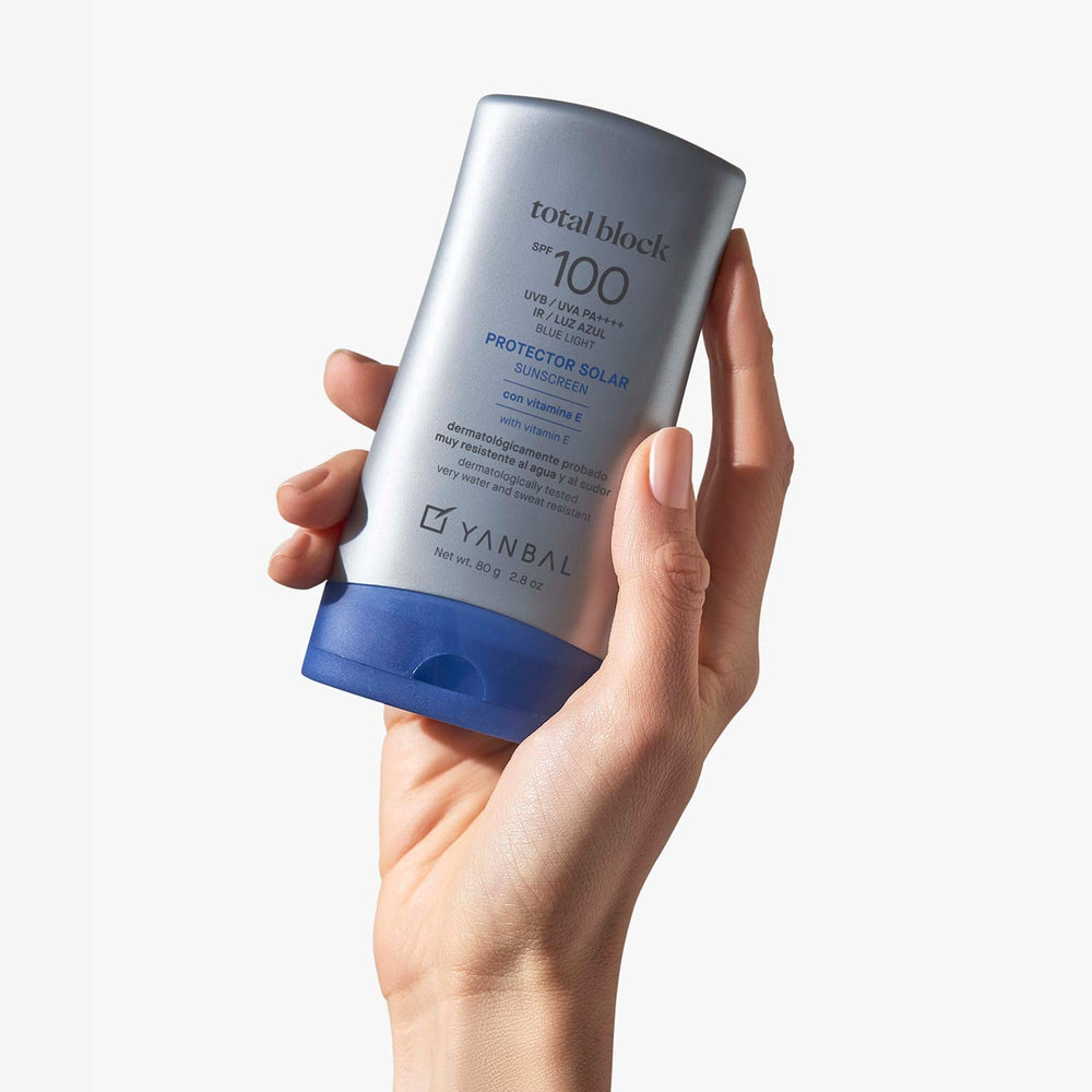 Yanbal Total Block Sunblock appliqué en extérieur, visage protégé
