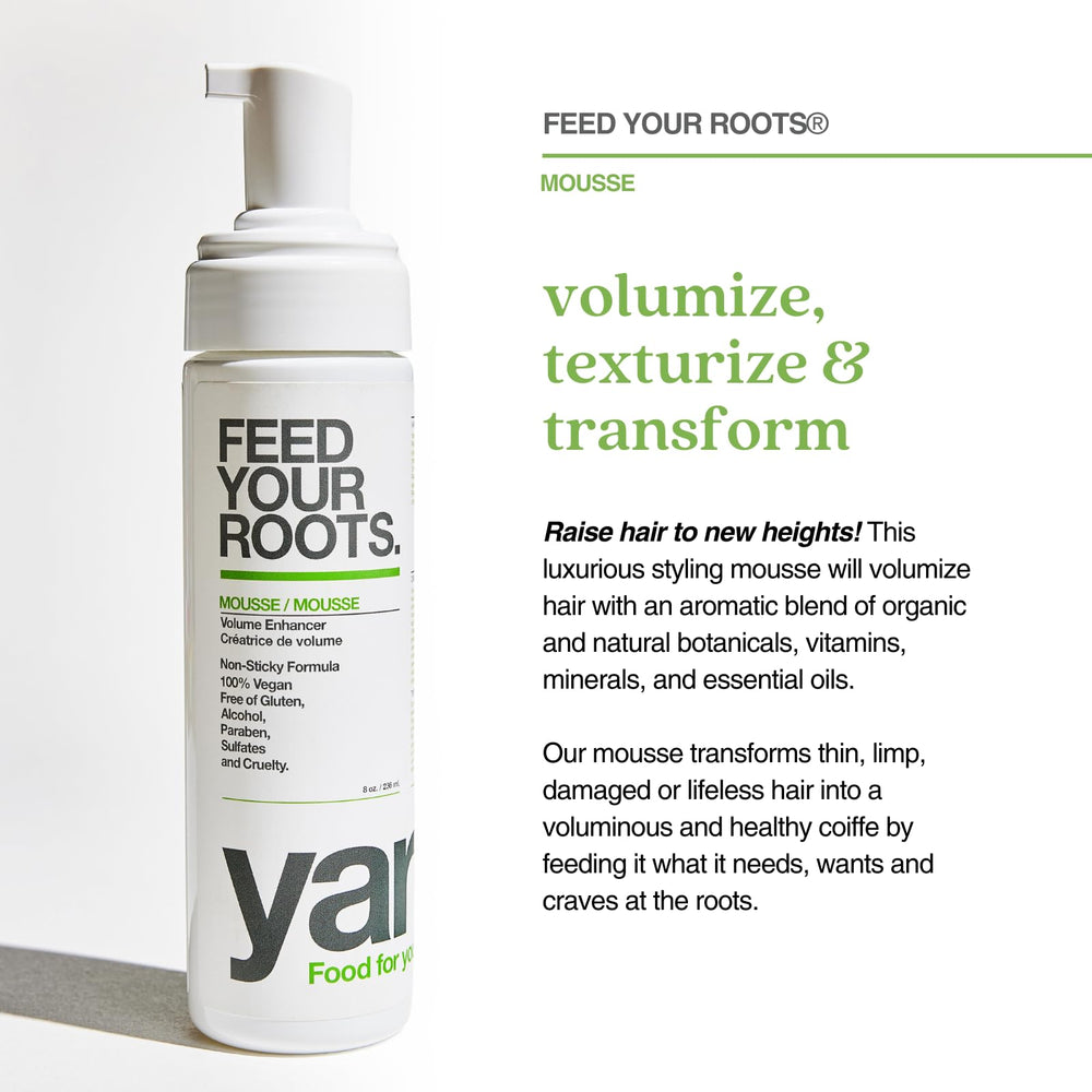 Mousse Yarok application sur cheveux pour séchage à l’air naturel.