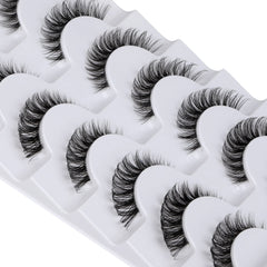 Yawamica cils, texture croisée en soie pour un effet doux.