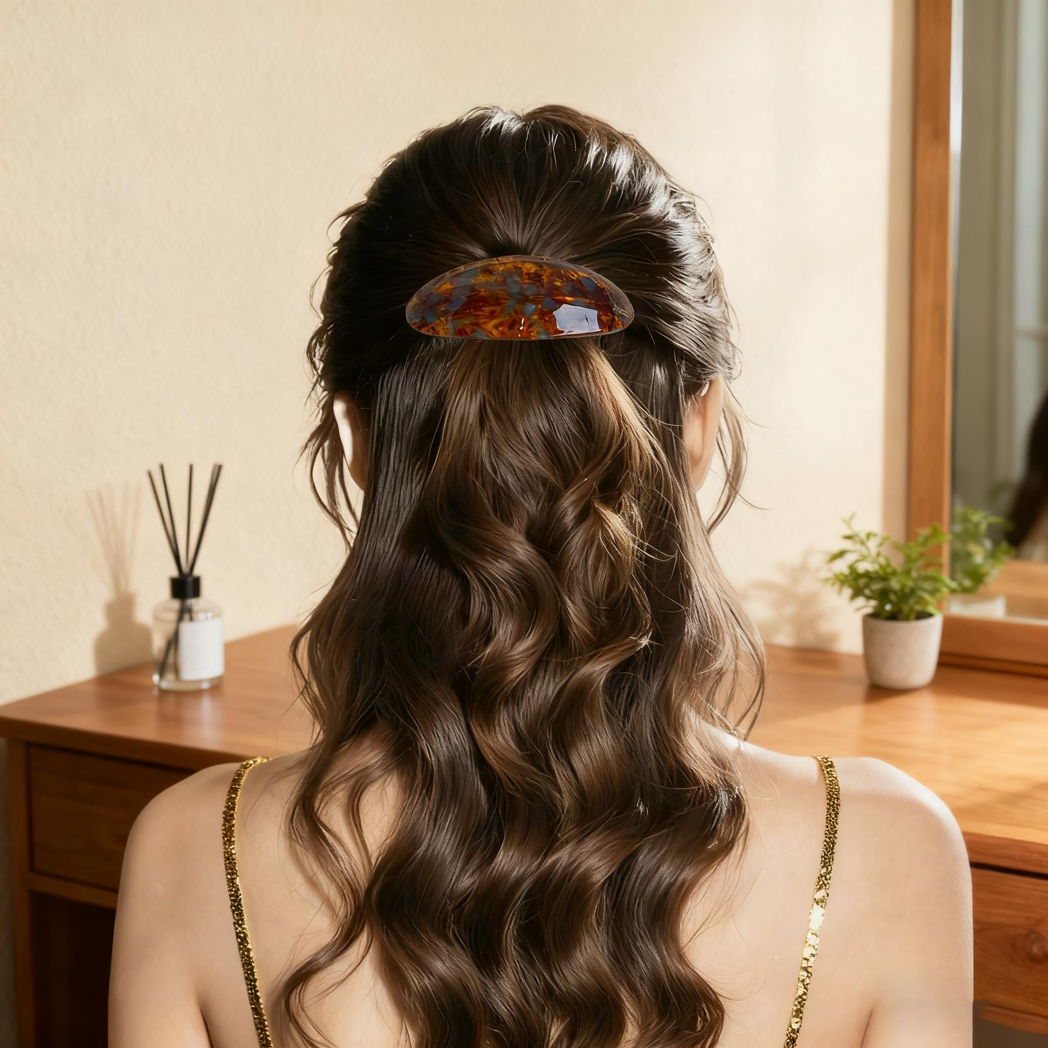 Barrette YCKXXL acétate système ressort, ouverture facile sans accrocher les cheveux.