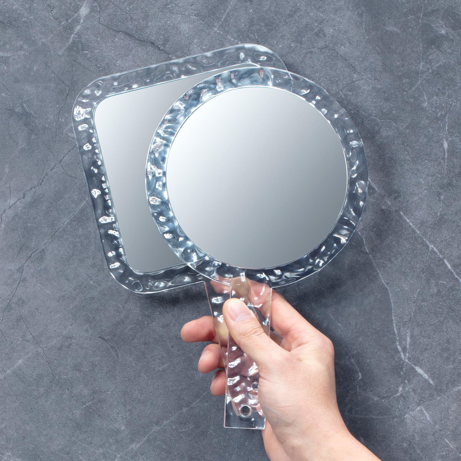 Dimensions 6,1 x 10 pouces, miroir compact et pratique