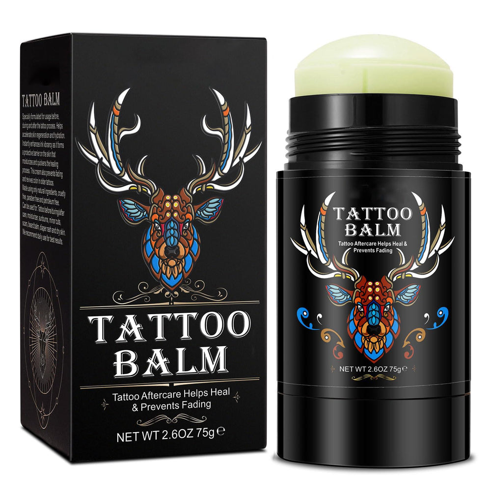 Tube Yecuce Beurre Soin Tatouage favorise une application précise.
