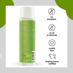 Yes To arbre à thé: massage cuir chevelu pour une sensation apaisante.