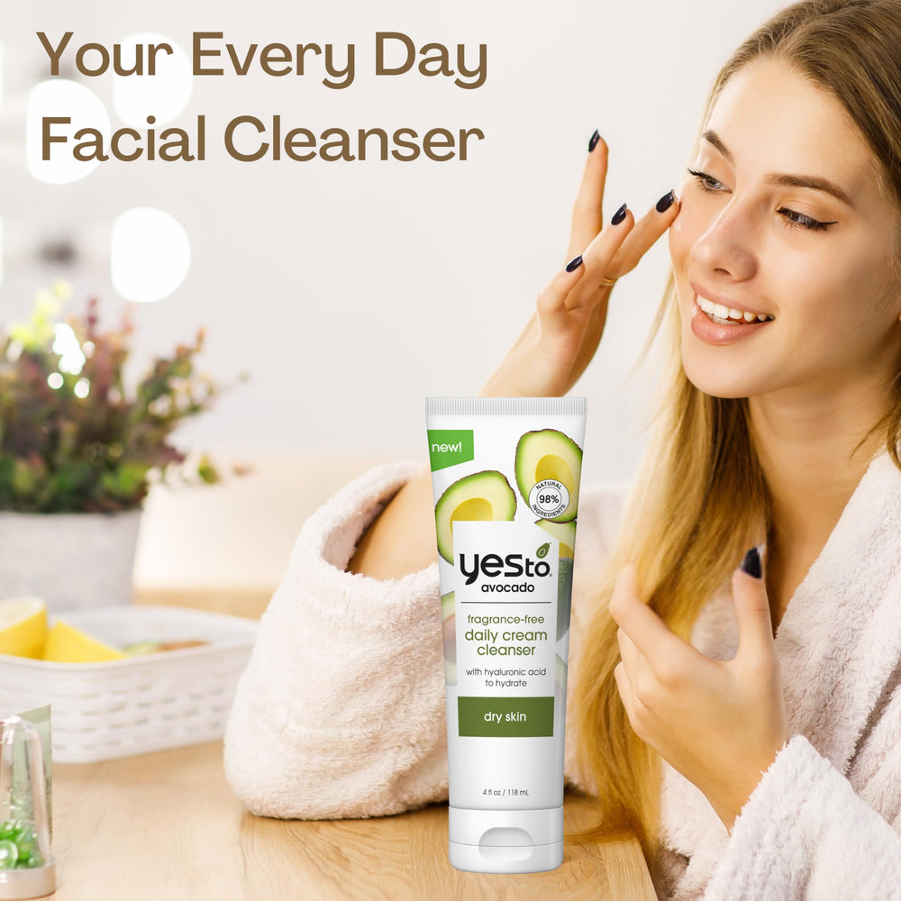 Yes To Avocado – texture crème se transforme en lait au rinçage.