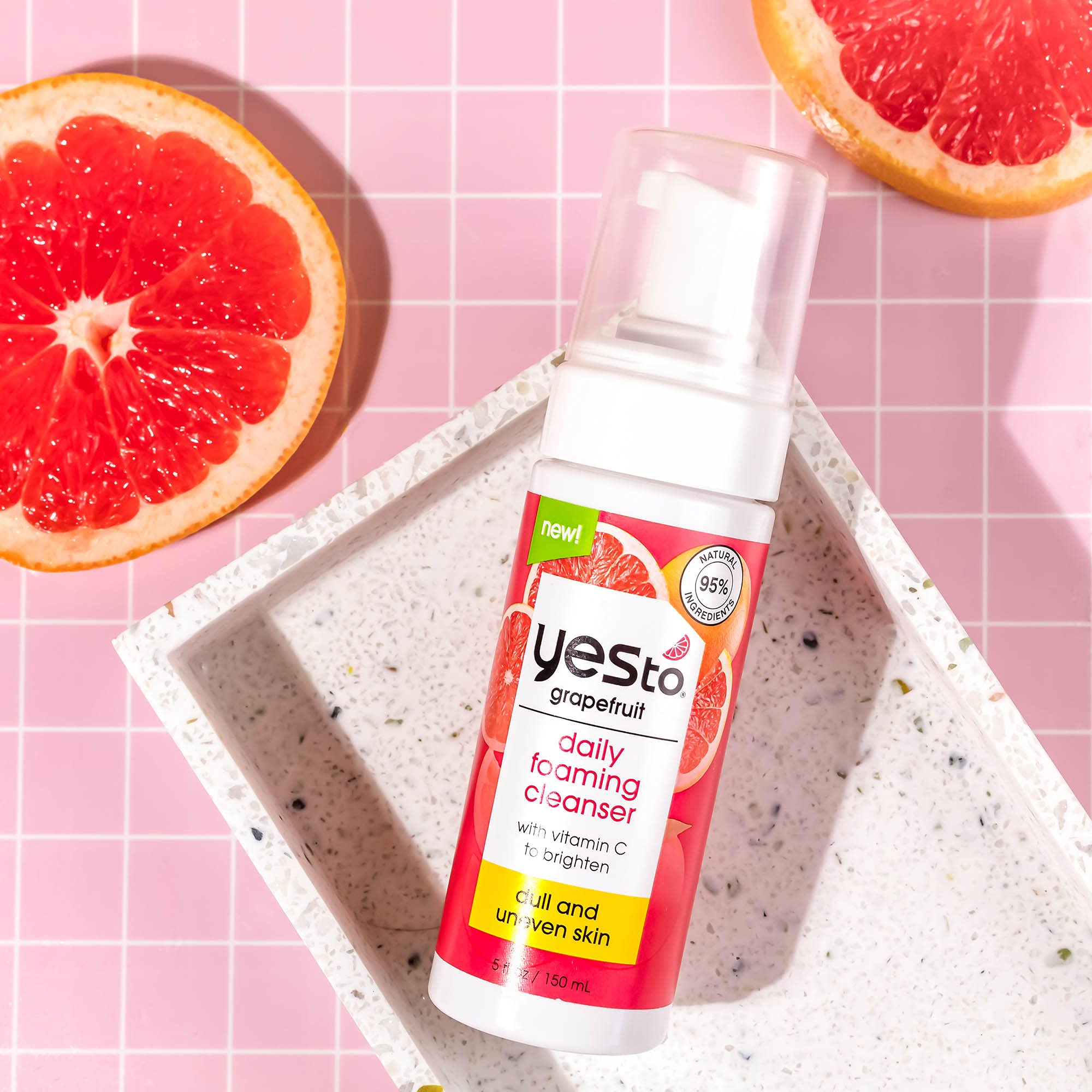 Yes To Pamplemousse - démaquillage efficace tout en douceur sur la peau