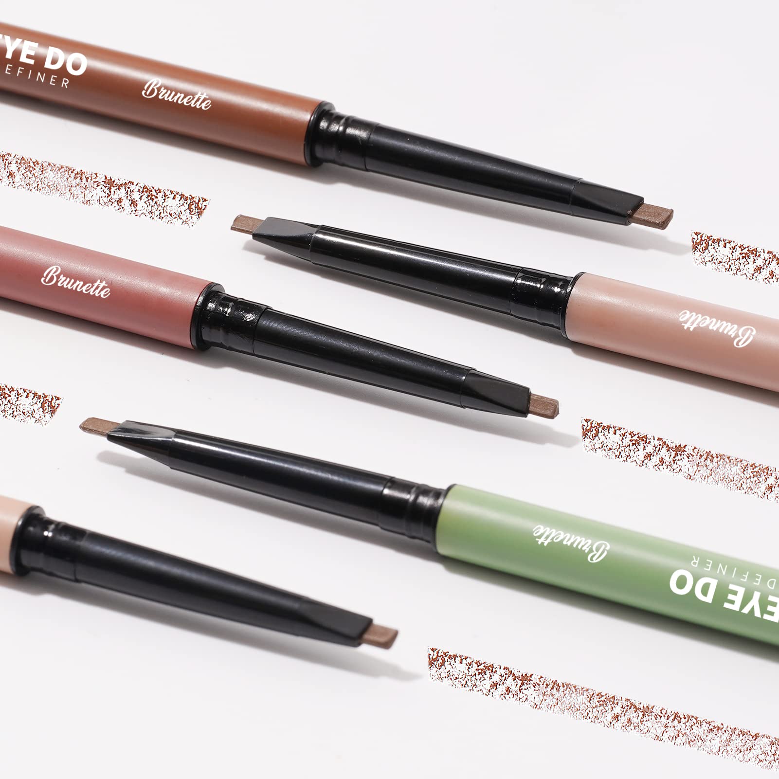 YES.EYE DO démonstration d’application durable pour sourcils soignés toute la journée.