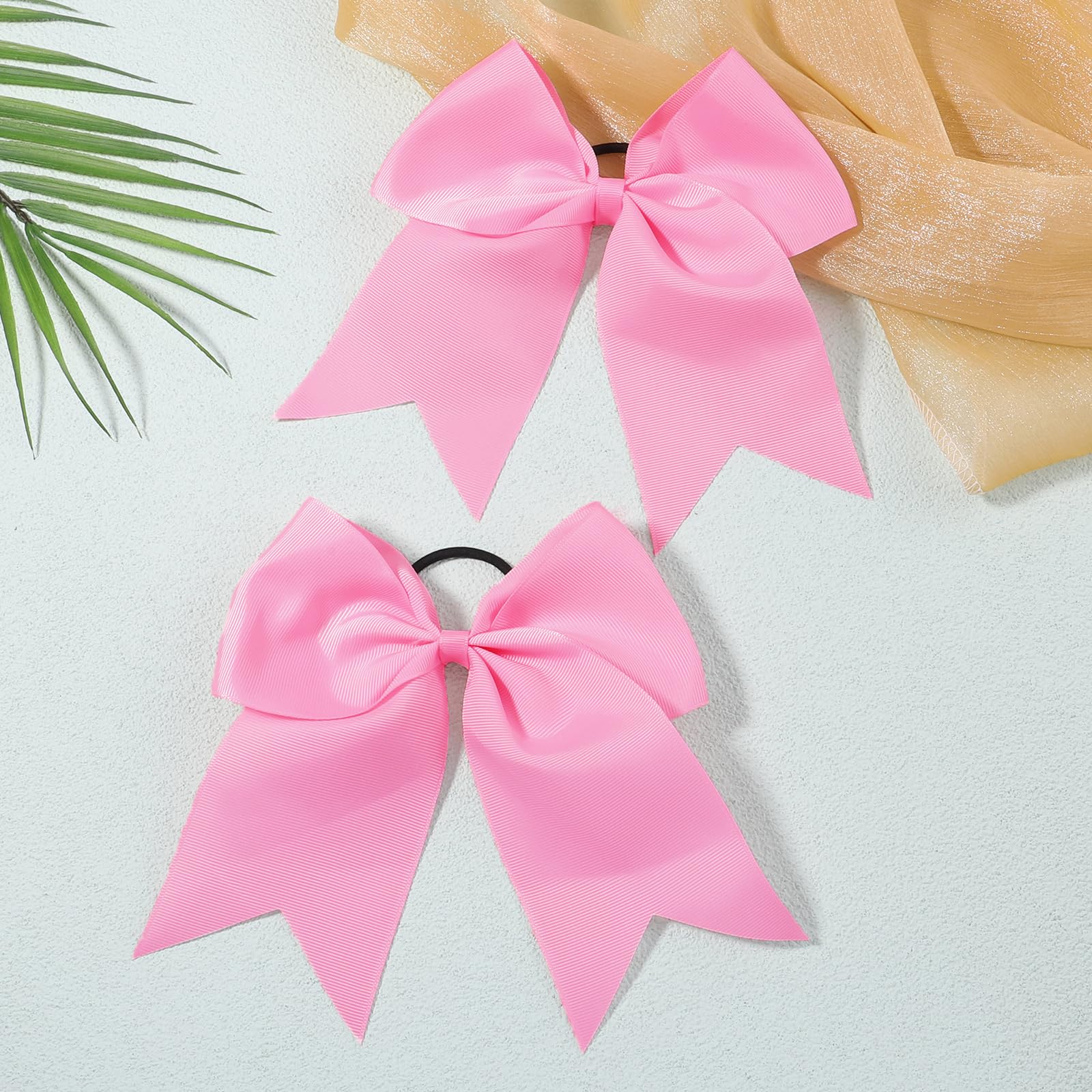 Idéal pour accessoiriser tenues et décorations festives.