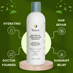 Yobee shampoing-rebalance mousse douce sur cheveux propres.