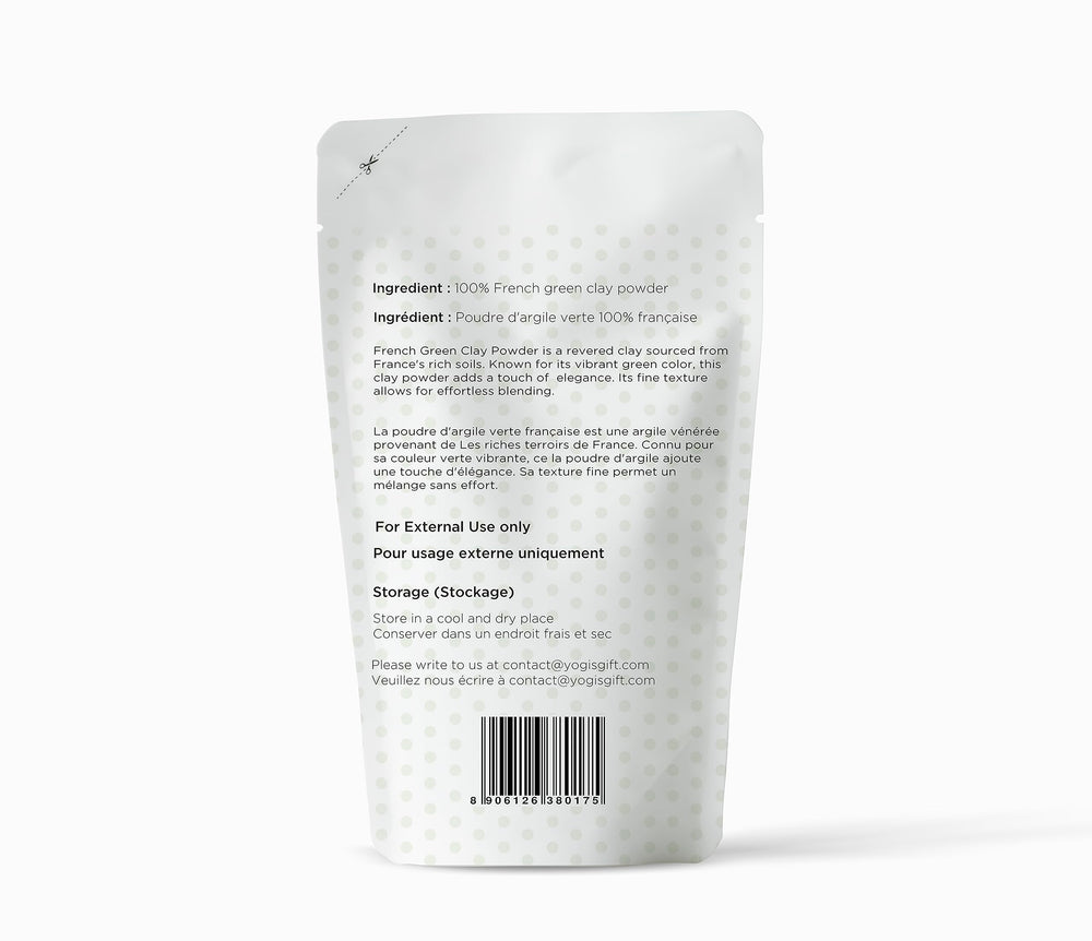 Masque d'argile verte française Yogi's Gift sur le visage pour une peau nette.