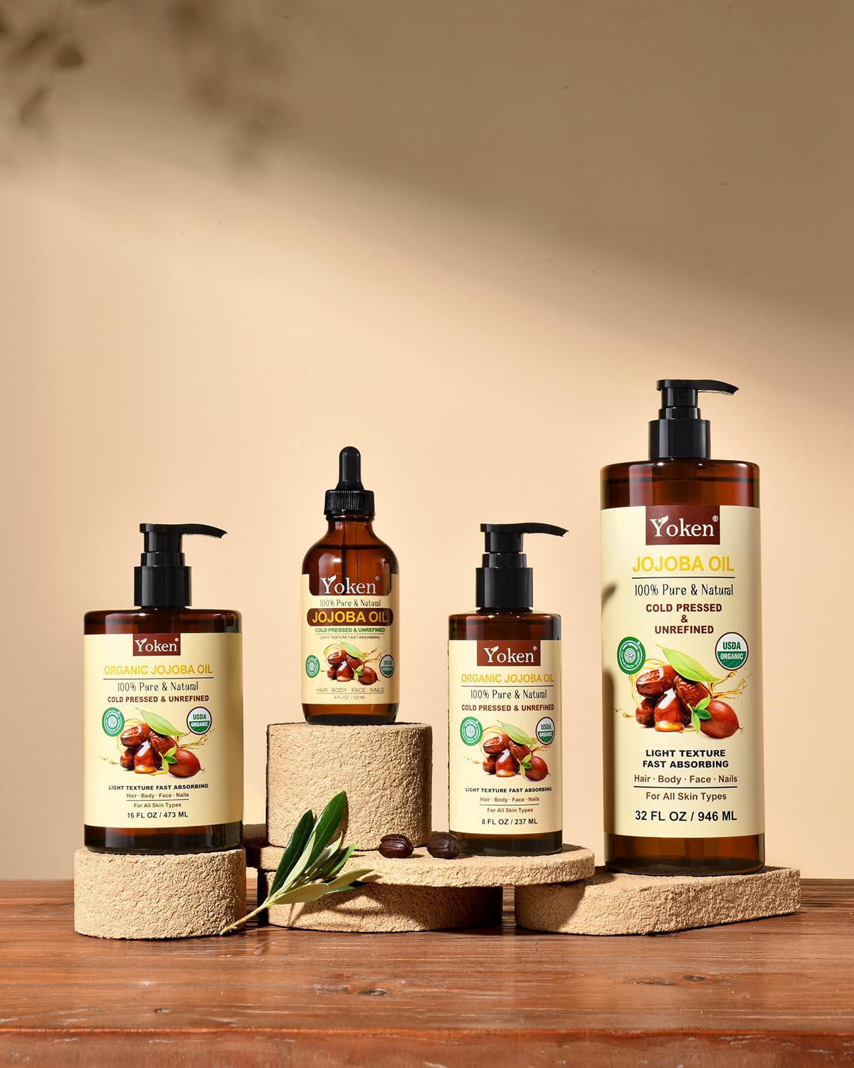 Massage corporel avec huile jojoba Yoken, peau douce.