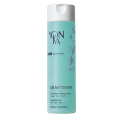 Yon-Ka Gel Nettoyant Doux – bouteille et mousse légère pour un nettoyage quotidien.