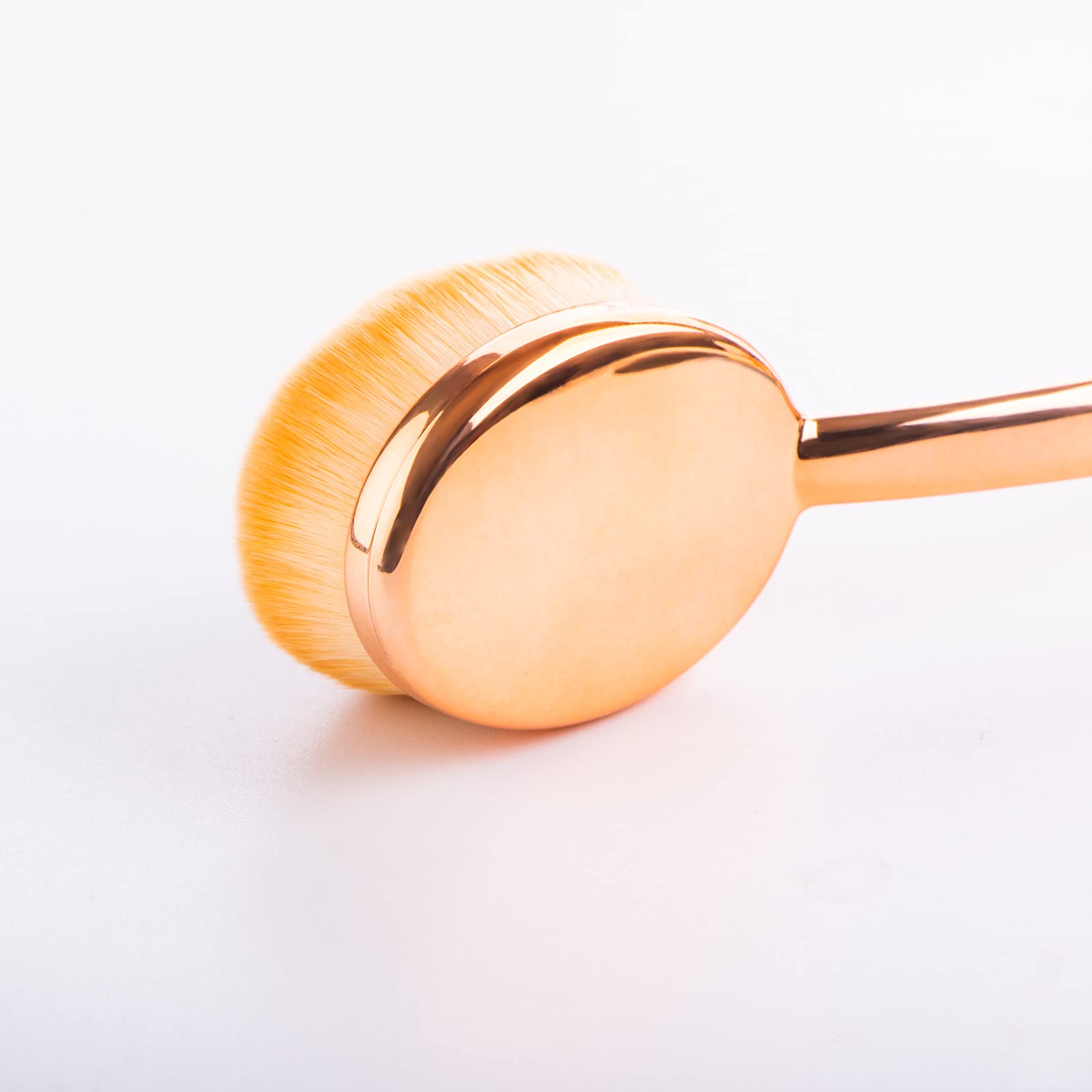 Pinceau yeux et sourcils Yoseng oval, dégradé net.
