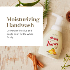 Young Living Thieves savon mousse hydratant pour mains sèches.