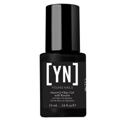 Young Nails ManiQ Gel Fibre avec kératine — application fluide pour une manucure durable et naturelle.
