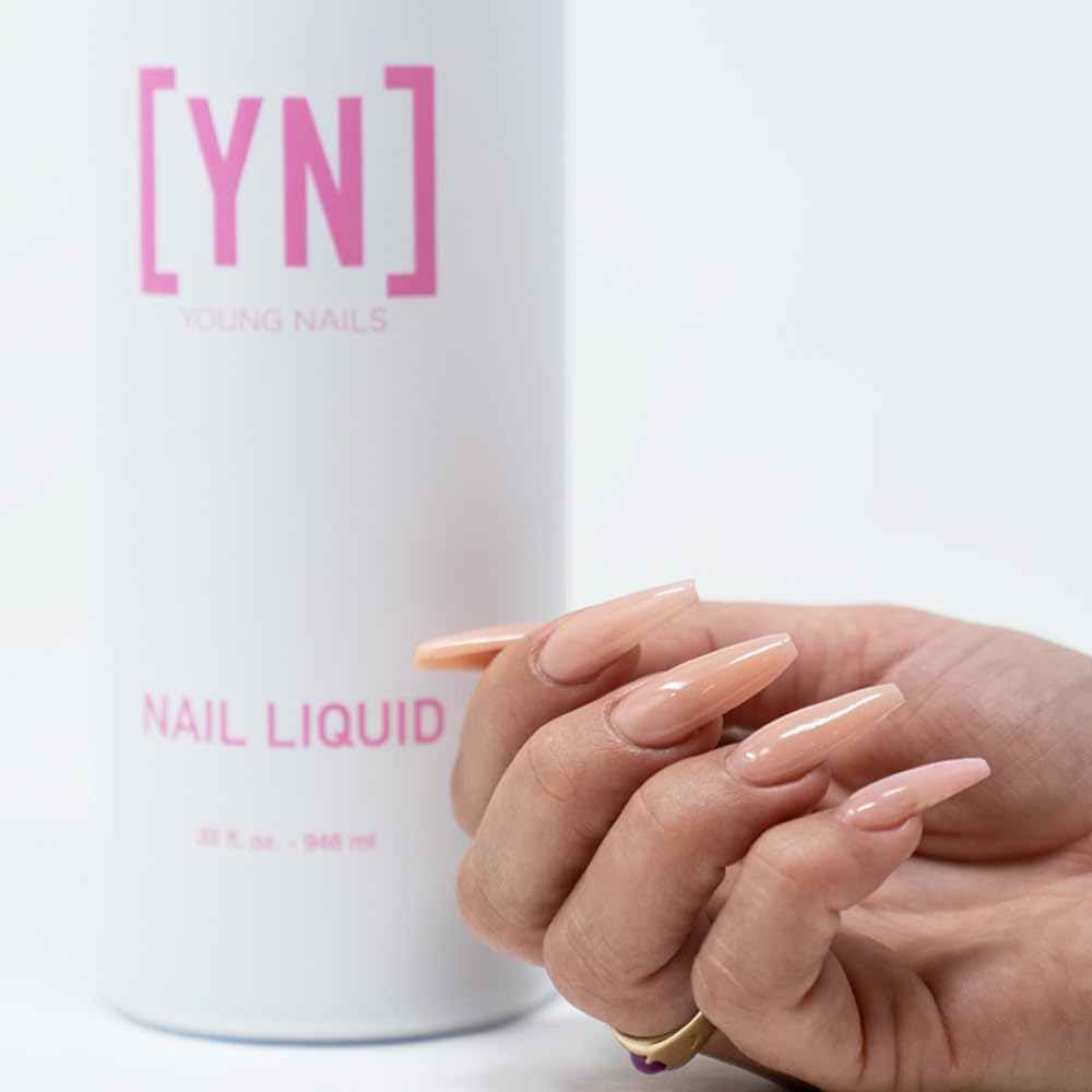 Young Nails monomère sans MMA, formulation sans MMA pour l’usage en salon et à domicile.