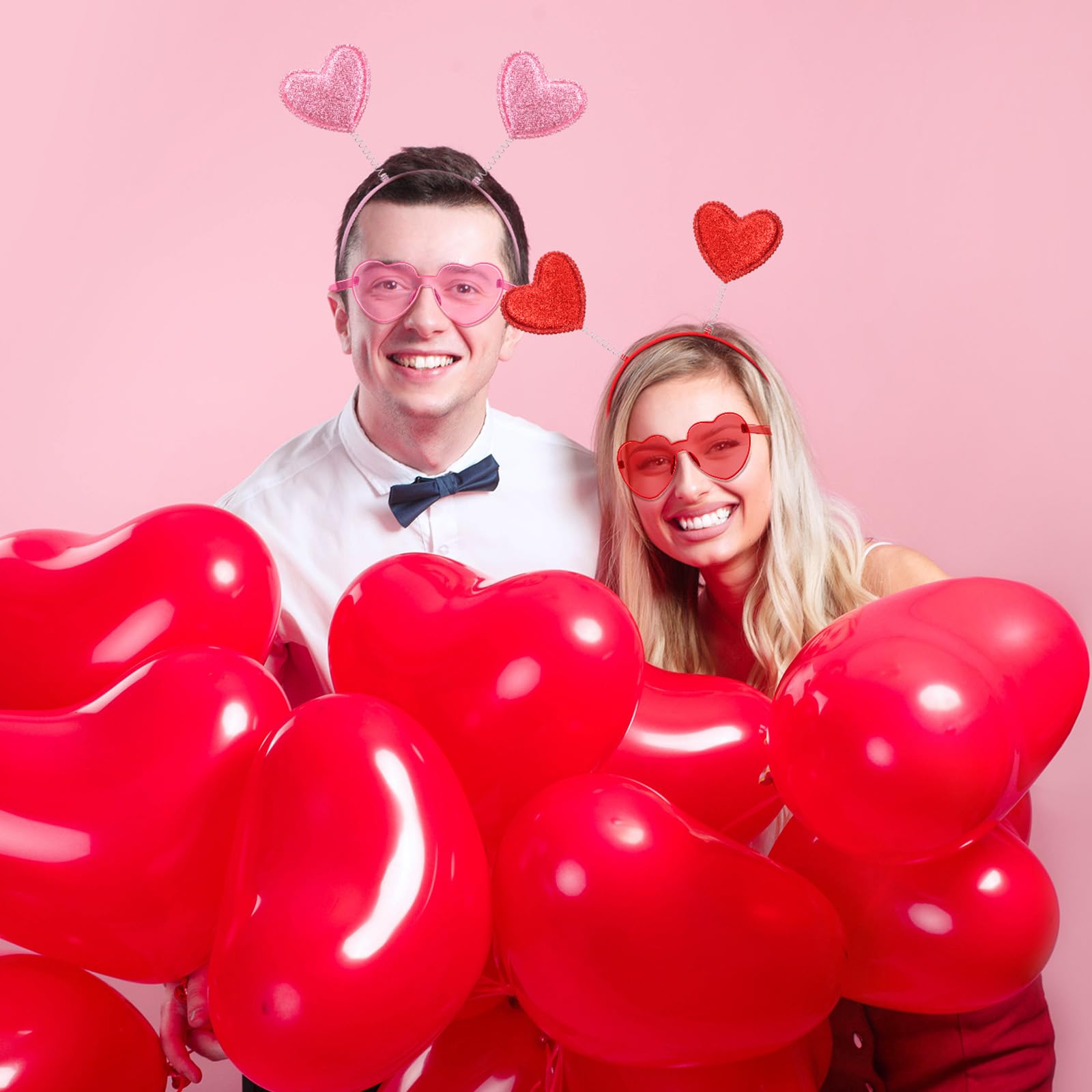 Ensemble Valentin 48 pièces Yunsailing pour fêtes et photos.