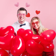 Ensemble Valentin 48 pièces Yunsailing pour fêtes et photos.